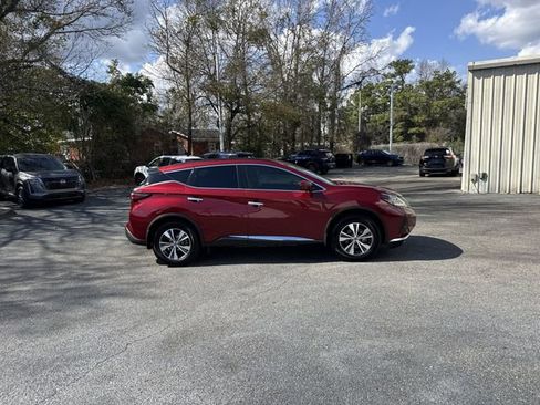 Used 2022 Nissan Murano SV image 4