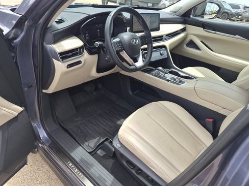 Used 2023 INFINITI QX60 Sensory w/ Vision Package AWD/4WD image 24