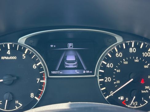 Used 2017 Nissan Pathfinder SL image 14