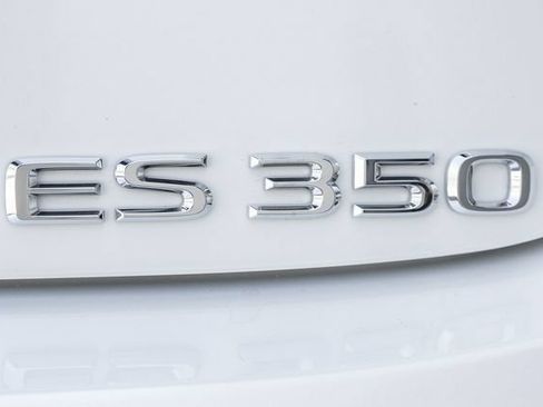 Used 2022 Lexus ES 350 w/ Premium Package FWD image 5