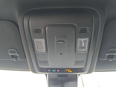 Certified 2024 GMC Yukon XL SLE AWD/4WD image 21