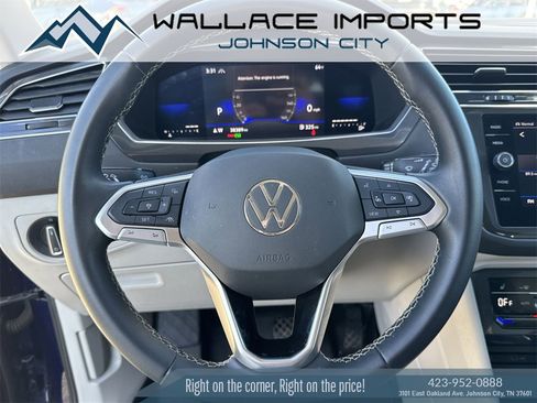 Certified 2022 Volkswagen Tiguan SE image 23