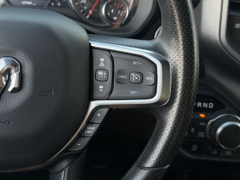 Used 2025 RAM 1500 Warlock AWD/4WD image 19