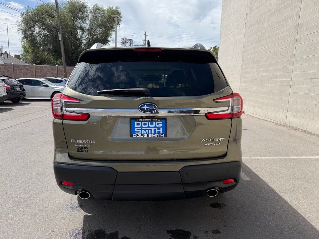 Used 2026 Subaru Ascent Limited AWD/4WD image 5