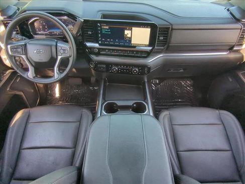 Used 2024 Chevrolet Silverado 2500 LTZ w/ LTZ Plus Package AWD/4WD image 18