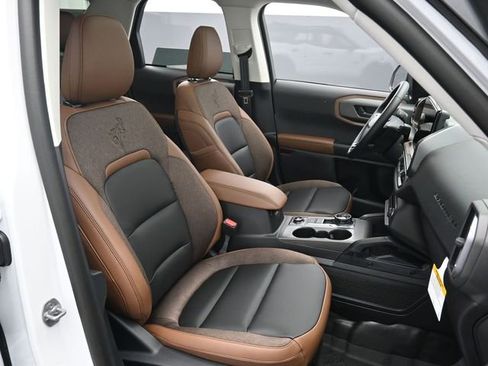 New 2025 Ford Bronco Sport Outer Banks w/ Sasquatch Outer Banks Package AWD/4WD image 26