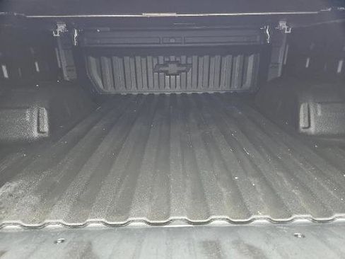 Used 2023 Chevrolet Silverado 1500 LT image 10