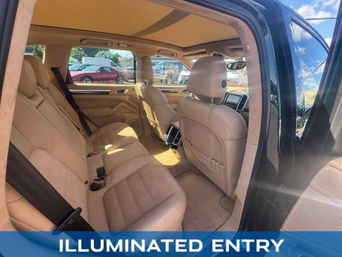 Used 2013 Porsche Cayenne GTS AWD/4WD image 25