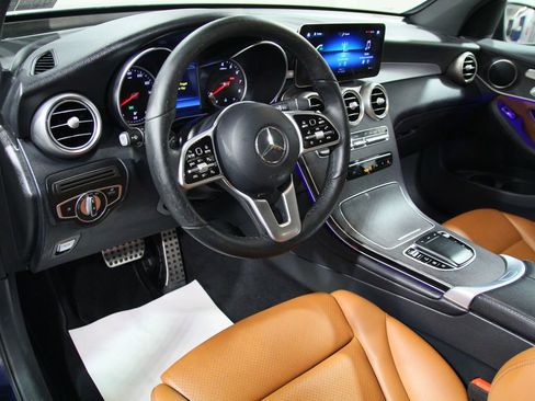 Certified 2022 Mercedes-Benz GLC 300 4MATIC image 6