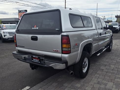 Used 2004 GMC Sierra 2500 SLT w/ Skid Plate Package image 5