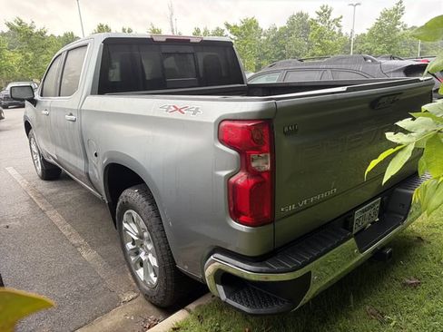 Used 2025 Chevrolet Silverado 1500 LTZ w/ LTZ Convenience Package II AWD/4WD image 12