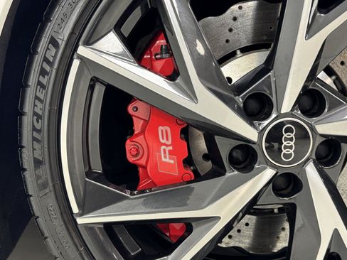 Used 2021 Audi R8 V10 RWD image 37