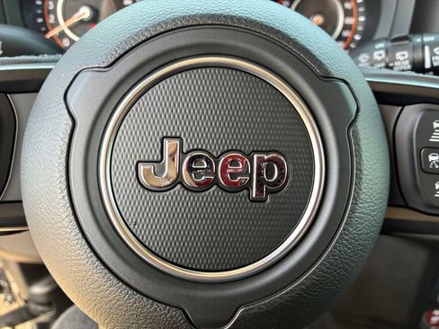 New 2026 Jeep Wrangler Rubicon image 5