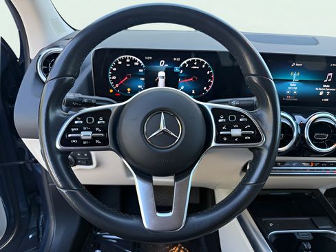 Used 2022 Mercedes-Benz GLA 250 image 14