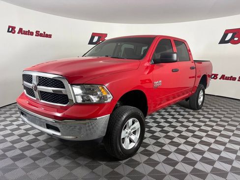 Used 2022 RAM 1500 Classic SLT RWD image 2