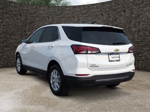 Used 2022 Chevrolet Equinox LT AWD/4WD image 5