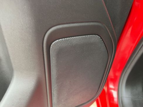 Certified 2021 Chevrolet Silverado 1500 Custom image 23