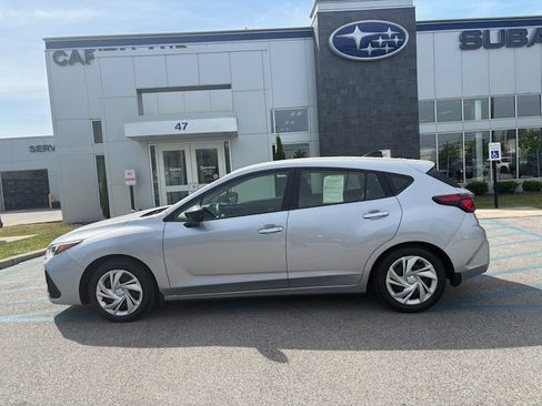 Used 2024 Subaru Impreza 2.0i AWD/4WD image 3