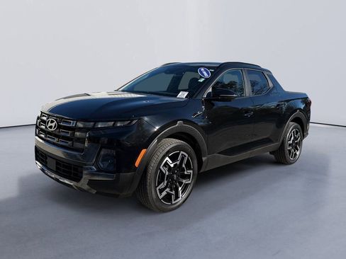 Certified 2025 Hyundai Santa Cruz Limited image 7