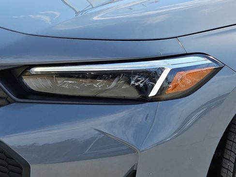 Used 2026 Honda Civic Sport image 17