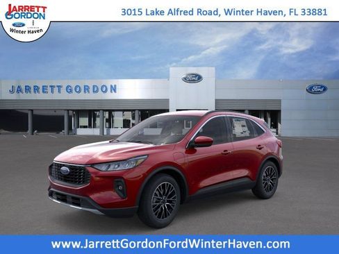 New 2026 Ford Escape SE FWD image 1