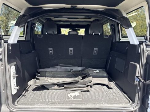 Used 2025 Ford Bronco Raptor image 11