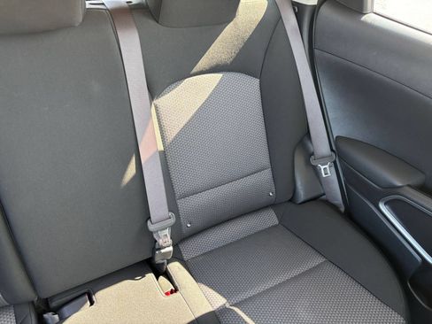 Used 2025 Kia Soul LX w/ LX Technology Package FWD image 35