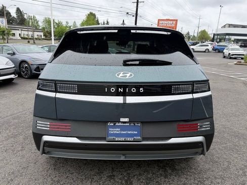 Certified 2025 Hyundai Ioniq 5 SE RWD image 4