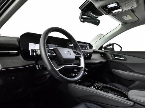 New 2026 Audi Q3 quattro 2.0T image 10