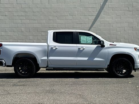 Used 2024 Chevrolet Silverado 1500 RST w/ Convenience Package II AWD/4WD image 3