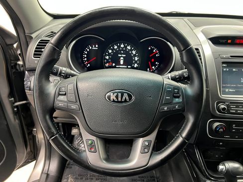 Used 2015 Kia Sorento EX w/ EX V6 Touring Package AWD/4WD image 24