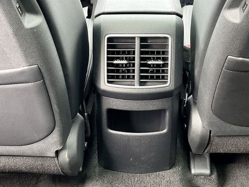 Certified 2026 Kia Sportage EX w/ EX Panorama Roof Package FWD image 31