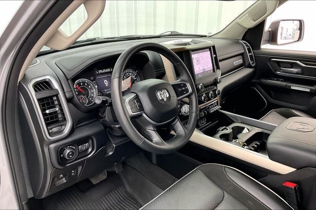 Used 2022 RAM 1500 Laramie AWD/4WD image 16