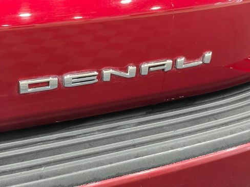 Used 2023 GMC Yukon XL Denali AWD/4WD image 70