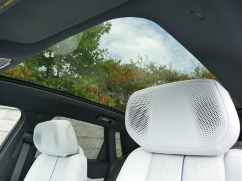 Certified 2024 Cadillac Lyriq Luxury w/ LPO, Floor Liner Package image 14