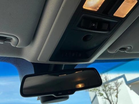 Used 2015 RAM 1500 Outdoorsman image 31