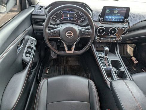 Used 2024 Nissan Sentra SR w/ SR Premium Package image 8