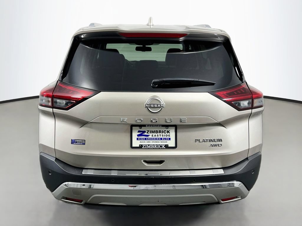 Used 2023 Nissan Rogue Platinum AWD/4WD image 6
