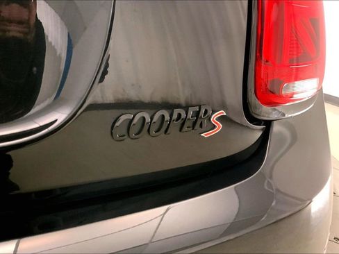 Certified 2024 MINI Cooper S w/ Signature Upholstery Package image 29