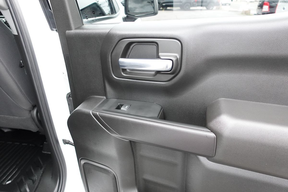 Used 2024 GMC Sierra 1500 Pro w/ Fleet Convenience Package AWD/4WD image 26