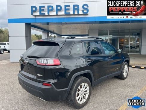 Used 2022 Jeep Cherokee Latitude Lux AWD/4WD image 4