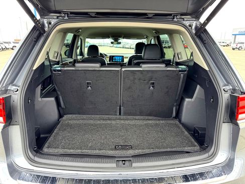 Used 2024 Volkswagen Atlas SE image 5