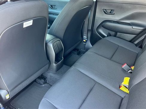 New 2026 Hyundai Kona SE image 12
