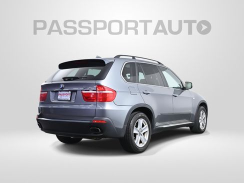 Used 2009 BMW X5 xDrive48i AWD/4WD image 6