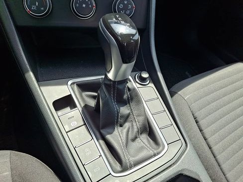 Used 2022 Volkswagen Jetta S FWD image 14