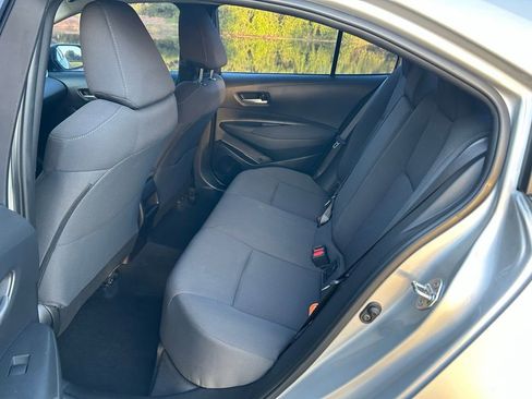 Used 2020 Toyota Corolla LE image 13