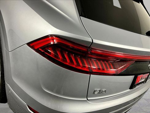 Used 2019 Audi Q8 Prestige w/ Cold Weather Package AWD/4WD image 23