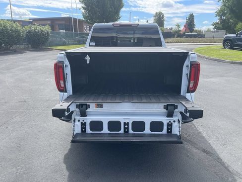 New 2026 GMC Sierra 1500 SLT w/ SLT Premium Plus Package AWD/4WD image 26