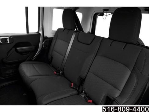 Used 2019 Jeep Wrangler Unlimited Sport S AWD/4WD image 18