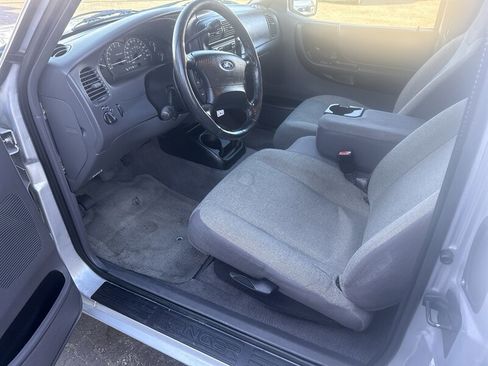 Used 2002 Ford Ranger XLT image 16
